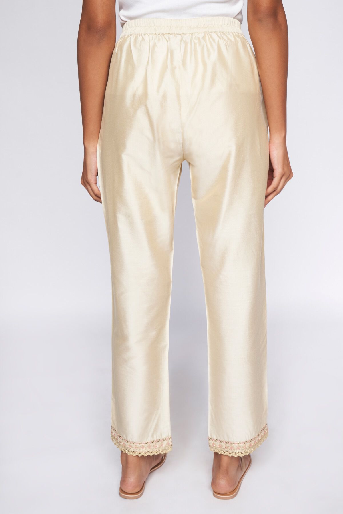 3 - Beige Solid Bottom, image 3