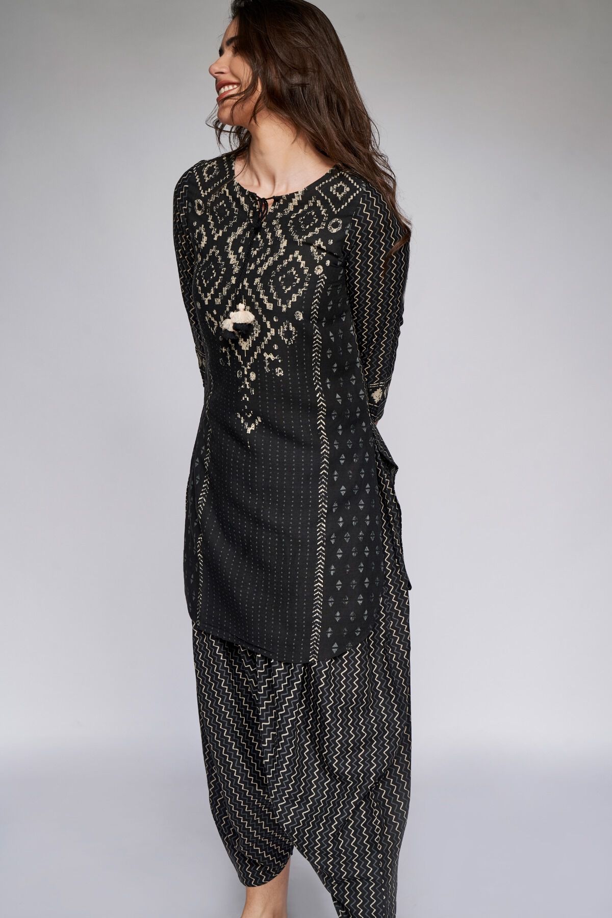 2 - Black Geometric Tunic, image 2