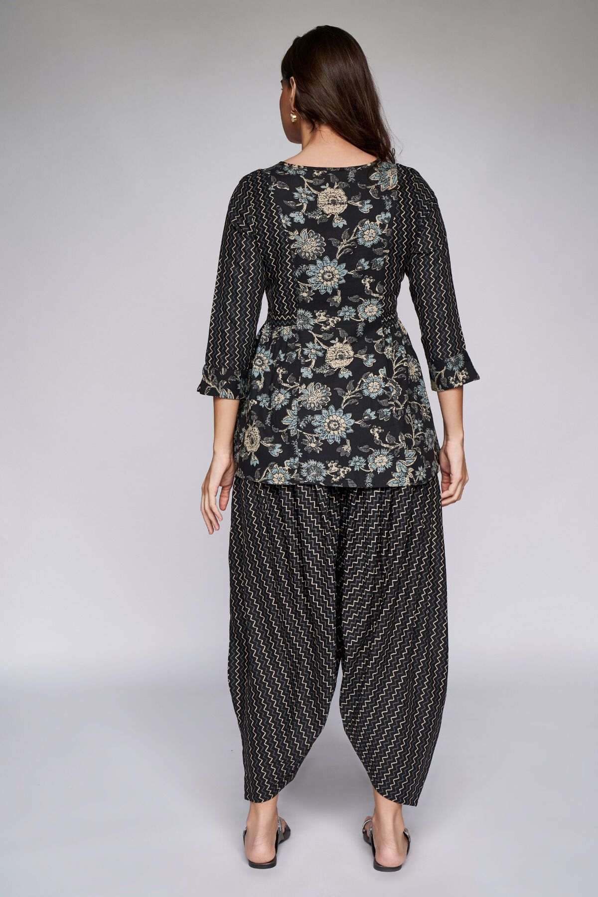 6 - Black Floral A-Line Top, image 6