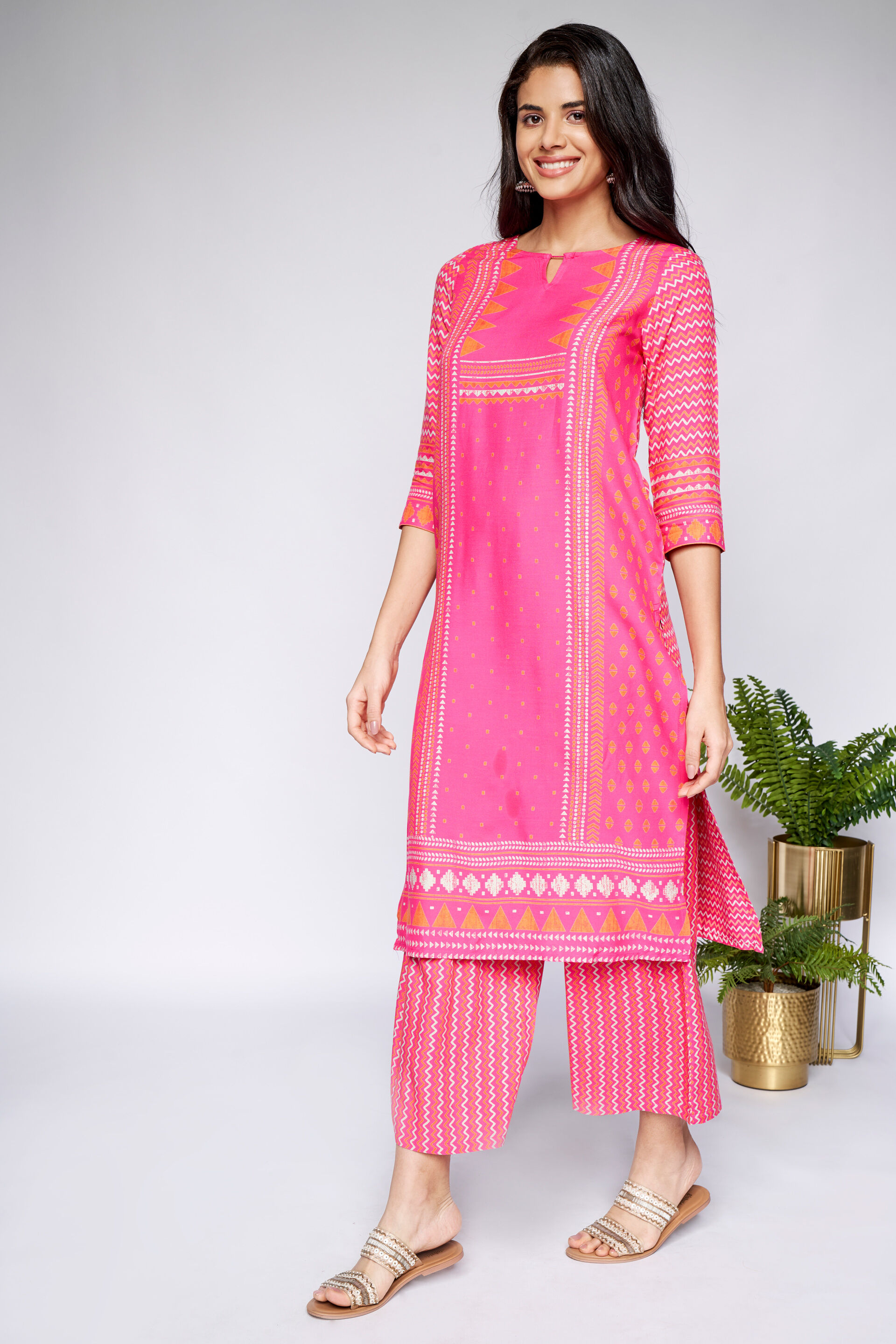 2 - Pink Regular A-Line Kurta, image 3