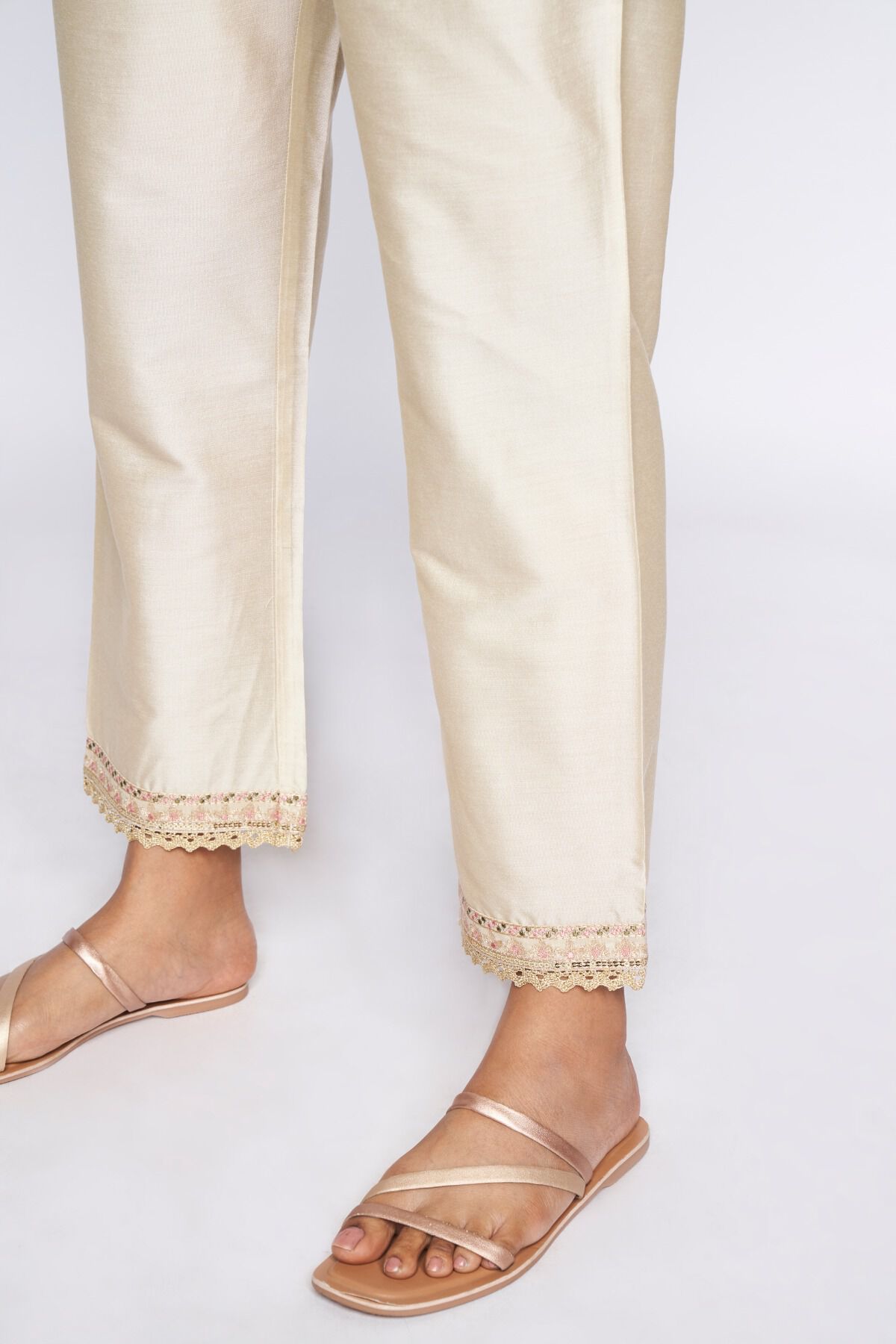 4 - Beige Solid Bottom, image 4