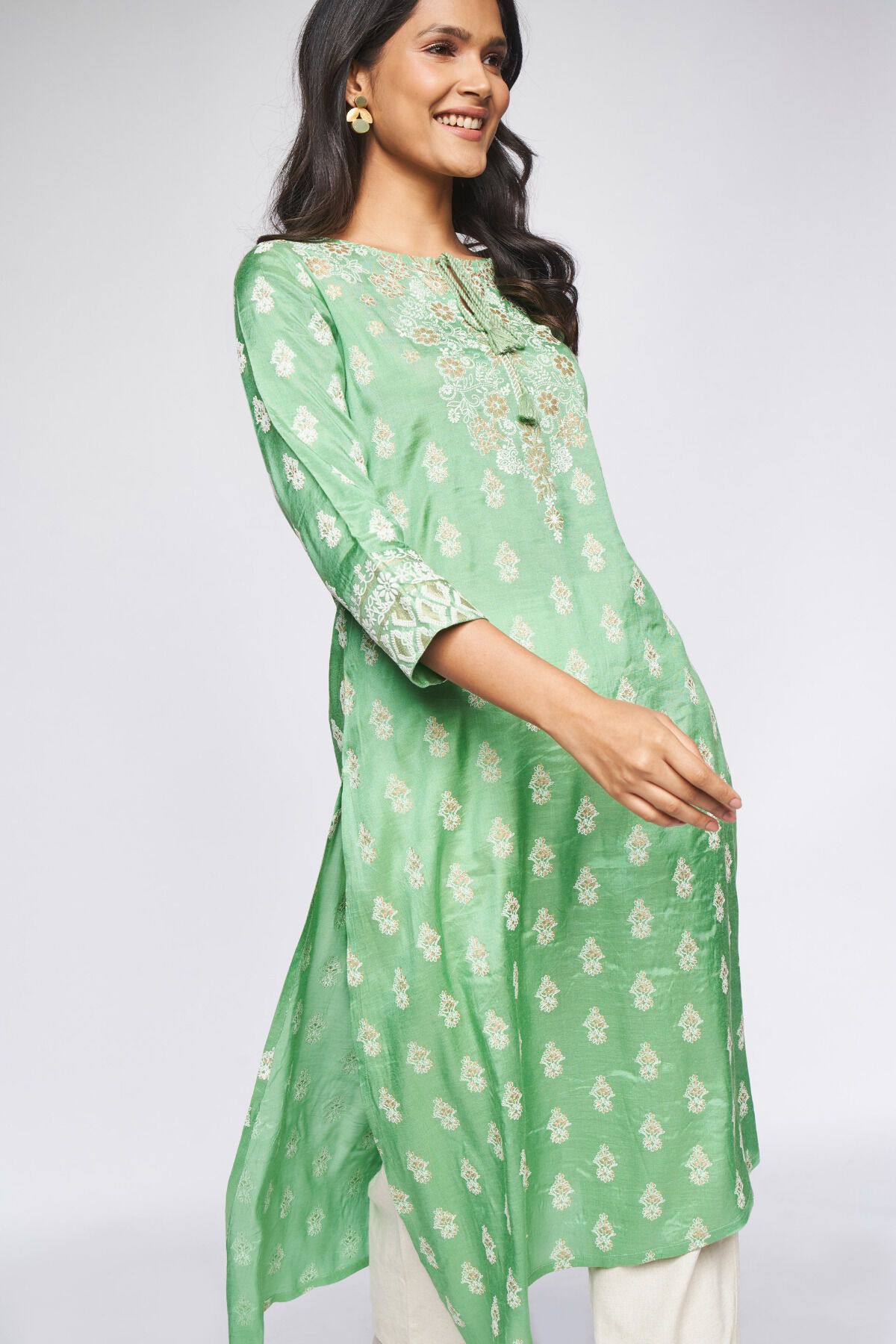 2 - Mint Floral Kurta, image 2