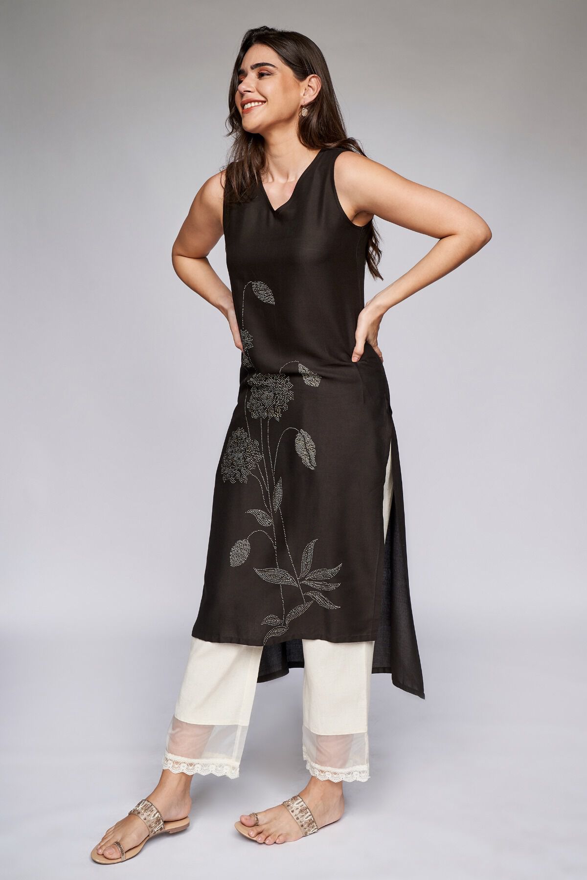 2 - Black Floral Straight Kurta, image 3