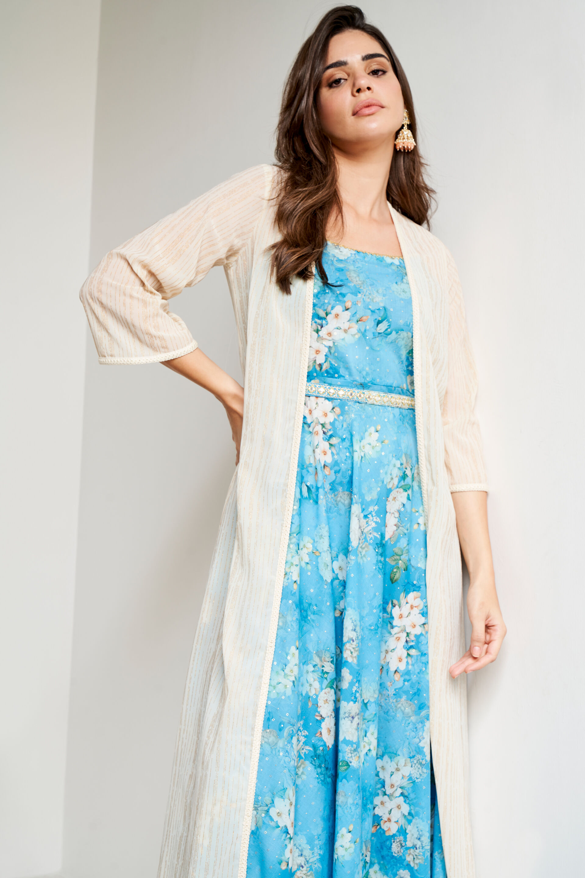Off White Foil Print Flared Shrug, Off White, image 2